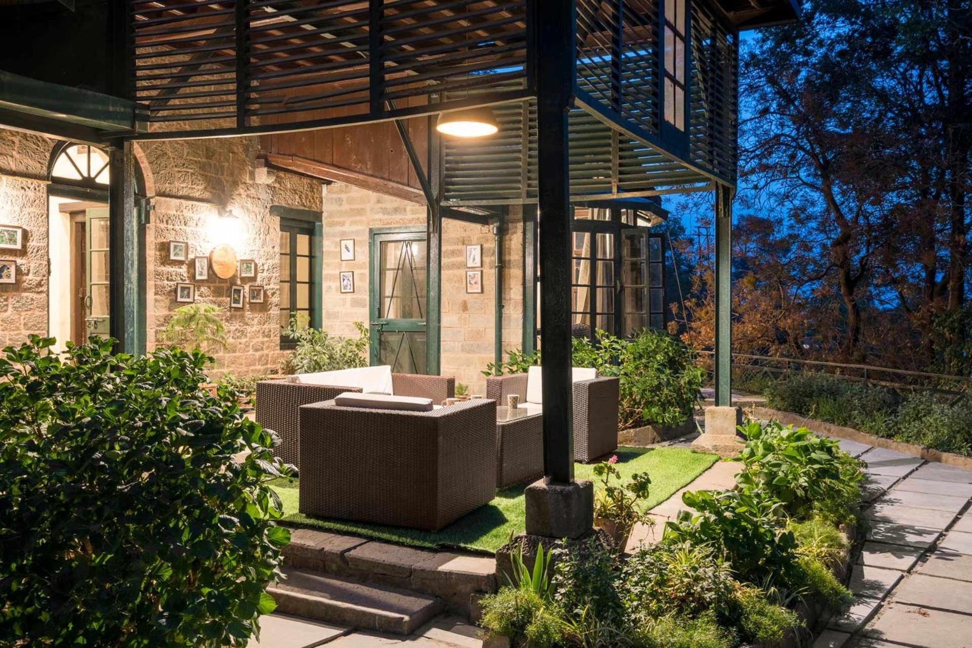 Stayvista At Padam Hill- Pet Friendly Villa With Garden Касаули Екстериор снимка