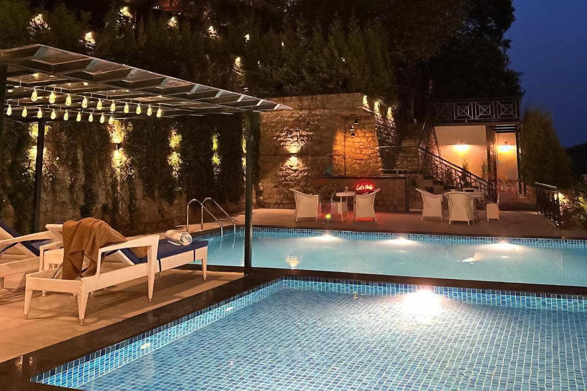 Stayvista At Padam Hill- Pet Friendly Villa With Garden Касаули Екстериор снимка
